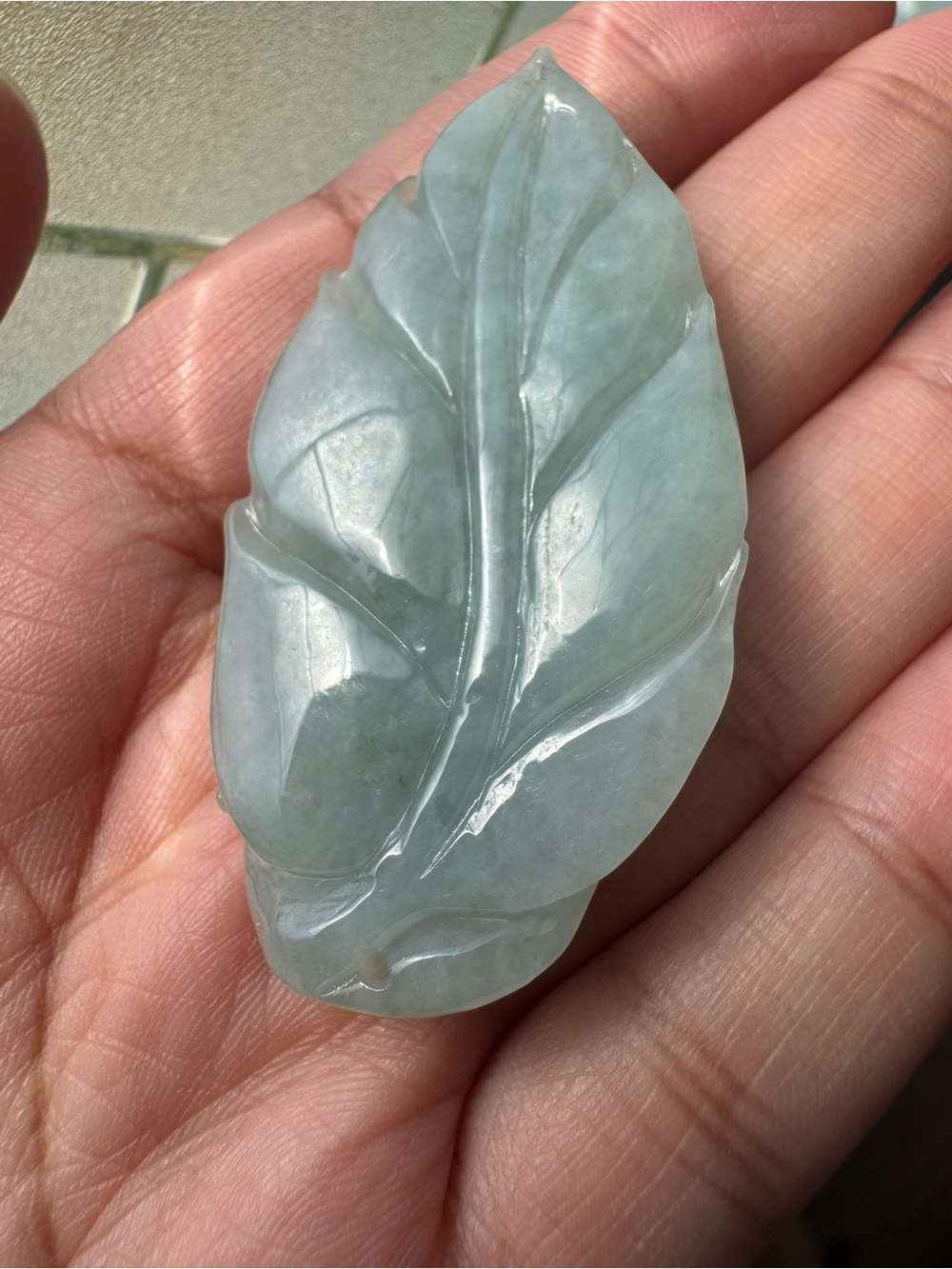 Green Jade jadeite grade A Leaf Pendant - Elegant Women’s Jewelry